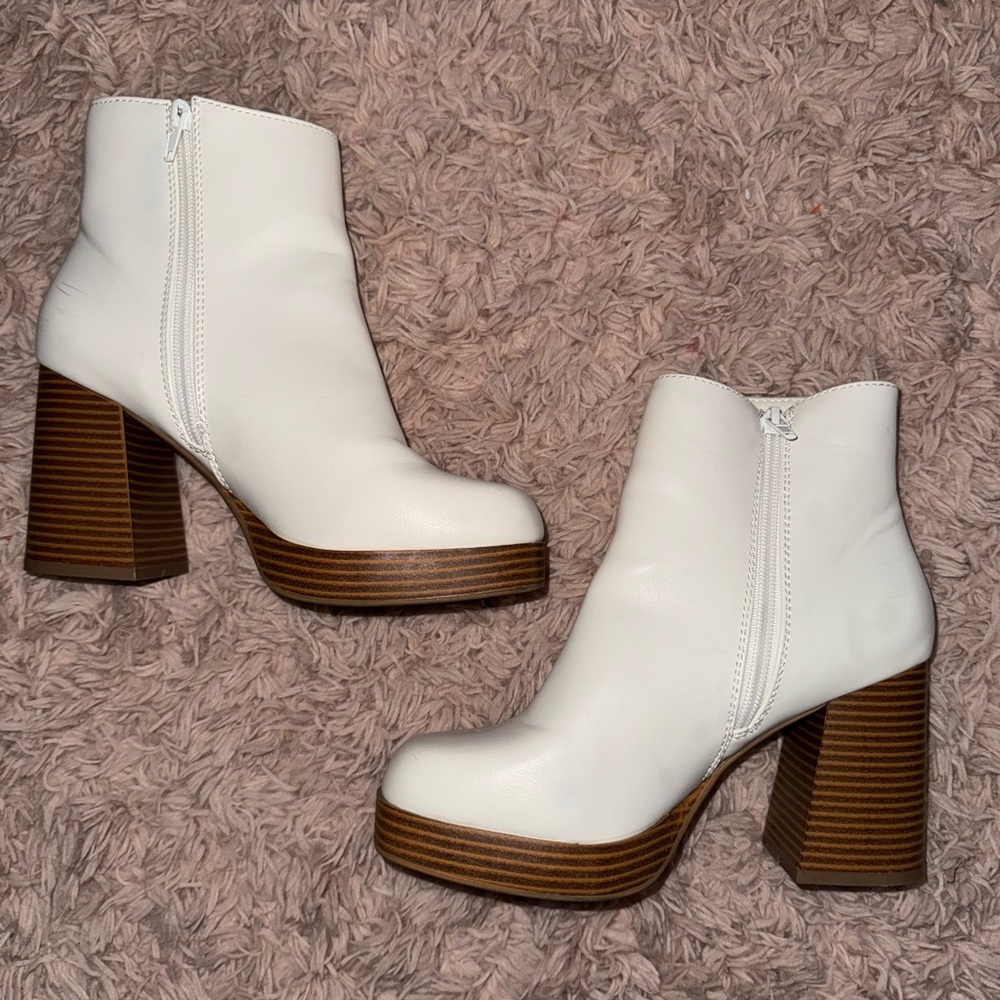 Sugar White Ankle Boots with Brown Heel - Picture 2 of 8